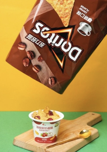 多力多滋 DORITOS 咖啡口味 102G