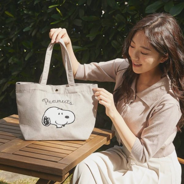 (2025/05/21-06/28)Snoopy 一起耍可愛 萬用袋