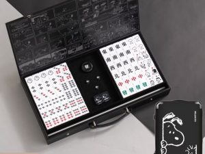 SNOOPY 水晶麻將組 年中慶優惠 🌟現凡預購，即送 SNOOPY 20吋行李箱🌟