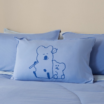 DINOTAENG X 台灣品牌Yvonne Collection 聯名家居用品系列 QUOKKA & BOBO 純棉網印信封式枕套