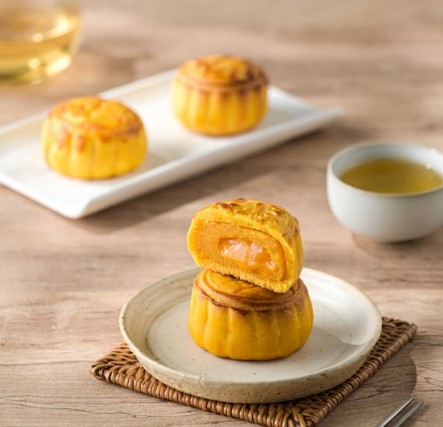🥮2025中秋禮盒🥮限時早鳥優惠 皇上不上朝  流心餅6入禮盒 📌預計出貨日：2025/09/22-26
