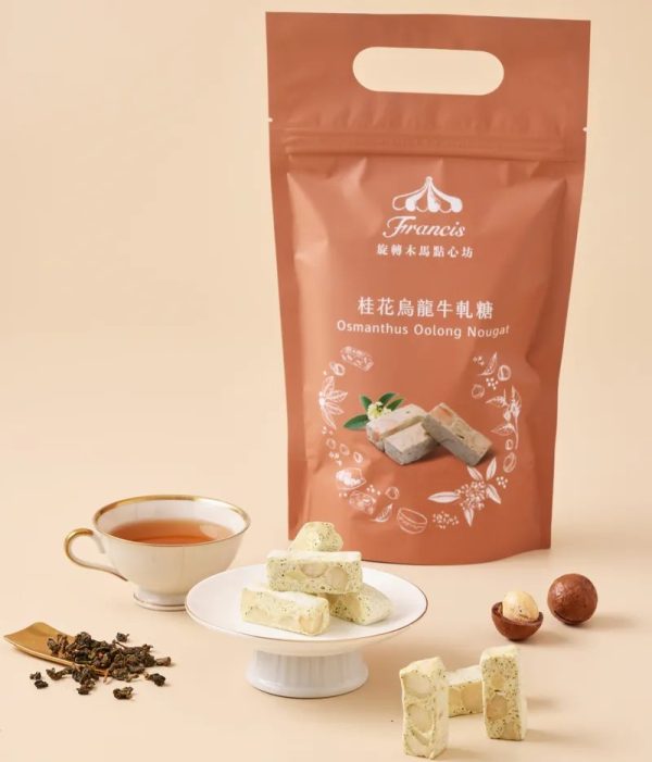 桂花烏龍牛軋糖輕巧包 旋轉木馬點心坊 牛軋糖系列 桂花烏龍牛軋糖輕巧包140G