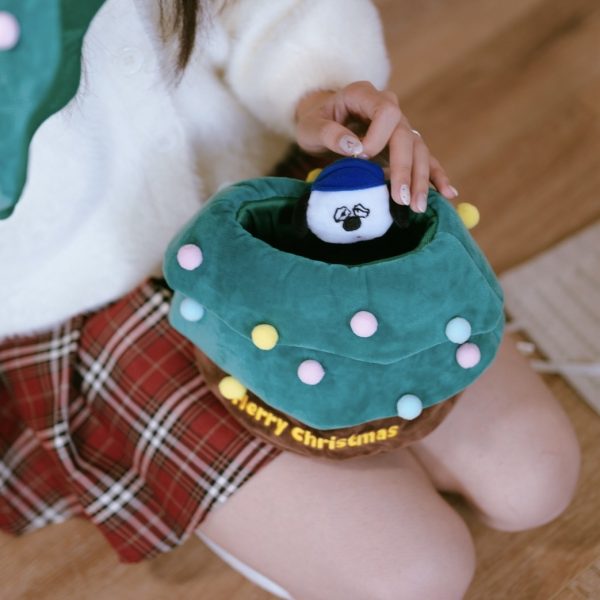 SNOOPY立體織毛聖誕樹系列 B ) SNOOPY 家族聖誕字母吊飾 (共9款，隨機款式)