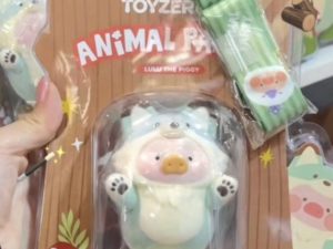 456869 泰國限定 LULU豬 ANIMAL PARTY LIMITED EDITION (FOREST GREEN FOX)