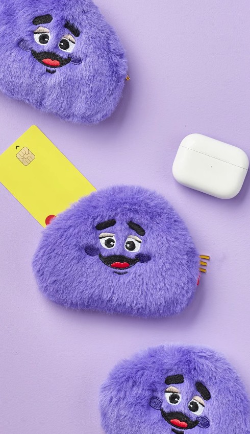 577028970_1133247518976720_6828891202234726266_n 台灣麥當勞「奶昔大哥絨毛包」