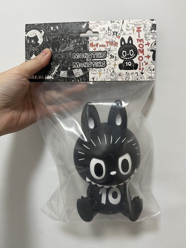 S__99139587 THE MONSTERS十週年巡展台北站 抽籤商品 十週年 ICON VINYI